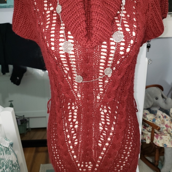 Sweater - Picture 2 of 4